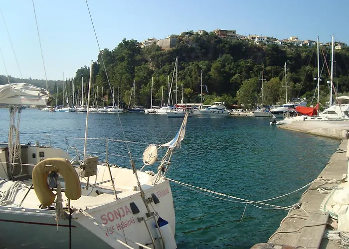 Meganisi Blue * Spartokhorion