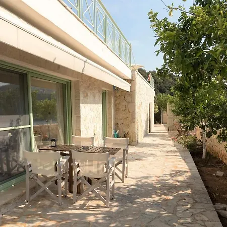 Holiday home Meganisi Blue *